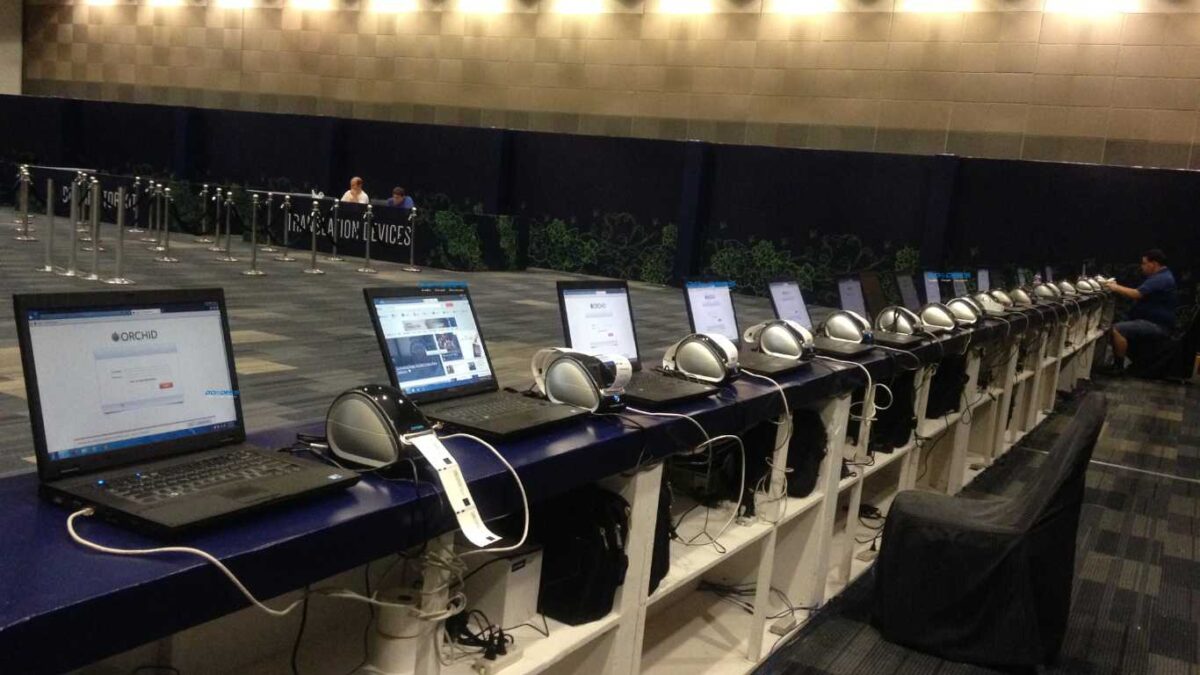 Laptop Rental - Dondees Audio Visual Services