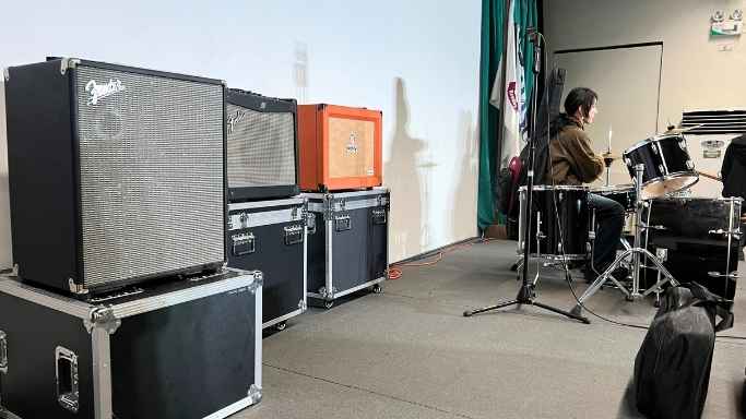 Bass Guitar Amplifier_Metro Manila Guitar Amplifier Rental