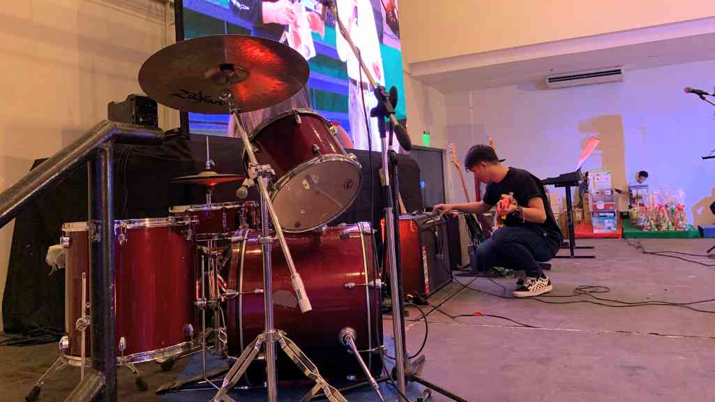 Guitar amplifier_Rental Guitar Amplifier Rental