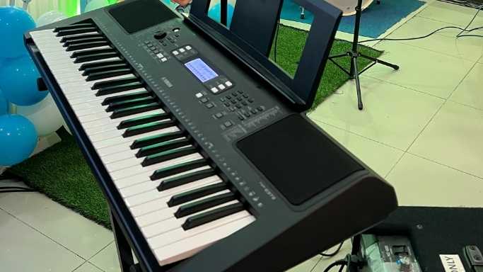 band equipment rental